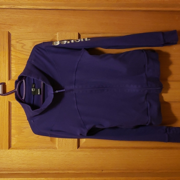 Bench Hoodie - Picture 1 of 4